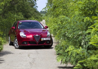 Alfa Romeo Giulietta 1.4 (170 hp) AT Distinctive