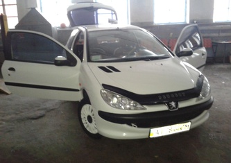 Peugeot 206 3dr 1.4 MT OneLine