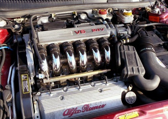 3.0 V6 AMERICA с катализатором, 188 л. с. @ 5800 об/мин и 250 Нм @ 3000 об/мин