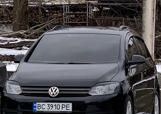 Volkswagen Golf Plus 1.6D MT Comfortline