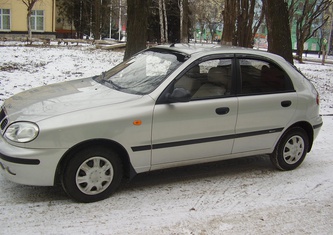 Daewoo Lanos Хэтчбек 1.5 MT