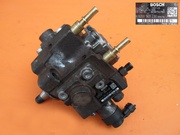 Топливный насос на Renault Trafic 2.5 dci 07-. ТНВД к Рено Трафик 0445010196