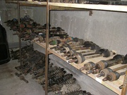 Амортизатор задний/передний  Mitsubishi Outlander XL