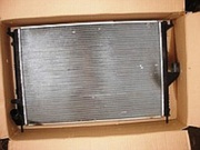 Радиатор охлаждения Renault Sandero Рено Сандеро