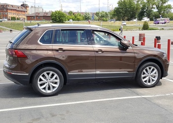 Volkswagen Tiguan II 2.0D Highline AWD Volkswagen Tiguan II 2.0D Highline AWD