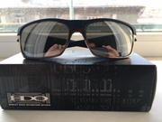 Продам солнцезащитные очки Oakley