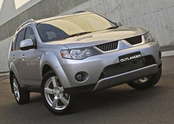 Mitsubishi Outlander XL