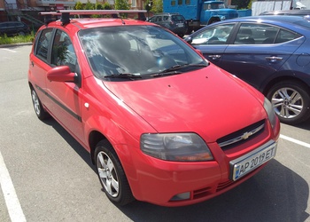Chevrolet Aveo Хэтчбек 5dr (T200/T250) 1.5 MT SE Chevrolet Aveo Хэтчбек 5dr (T200/T250) 1.5 MT SE