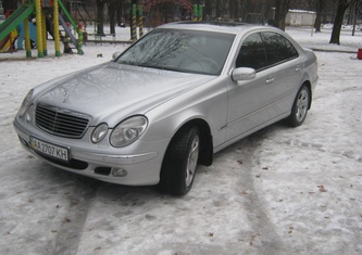 Mercedes-Benz E-Class Седан (W211) E 500