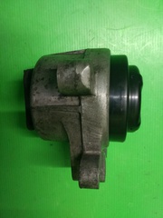 Подушка двигуна 2S71-6037-AA  Форд Мондео 2.0TDCI 