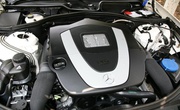 Крышка двигателя MERCEDES 350 M272 3.5