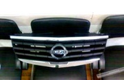 Решетка радиатора Nissan Almera Classic