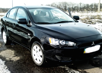 Mitsubishi Lancer X 1.5 AT Invite