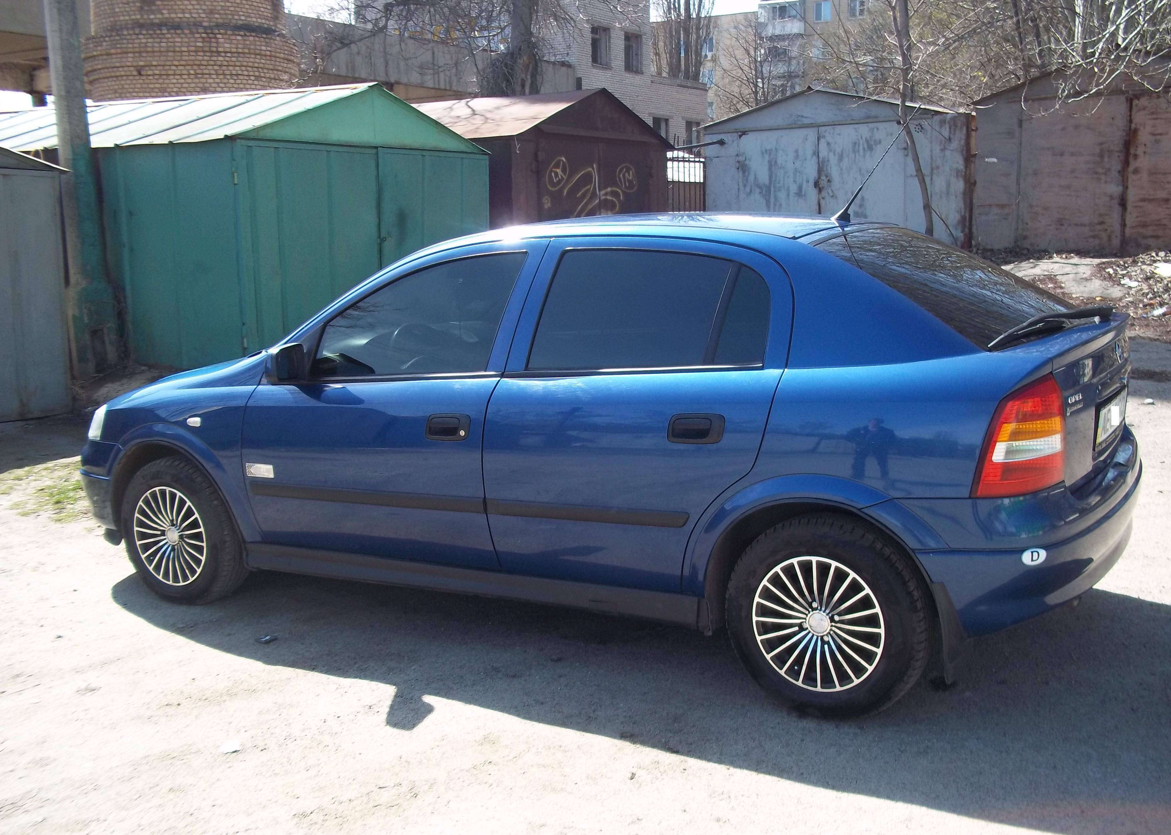 Opel Astra Classic Хэтчбек Classic  Хэтчбек 1.4 MT Base