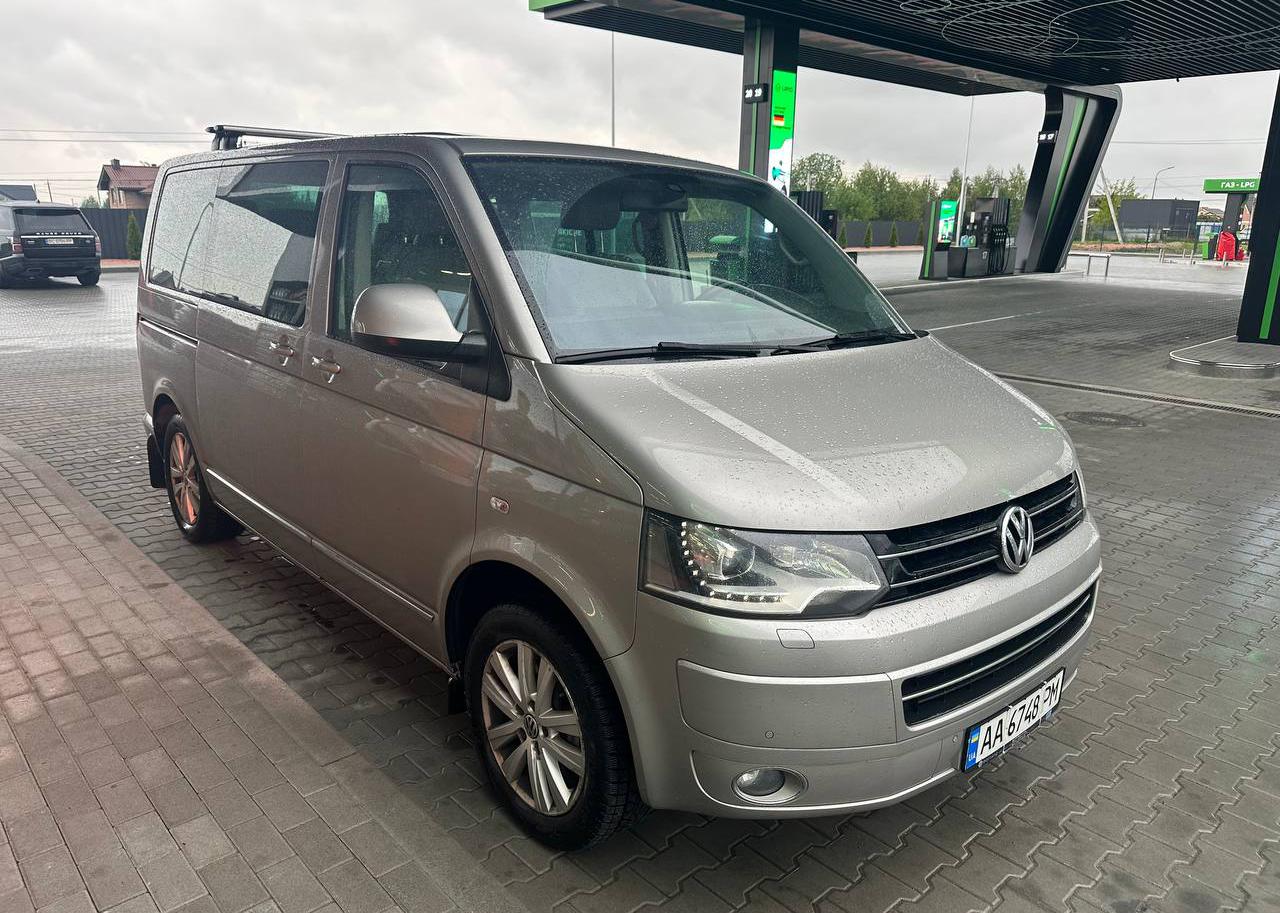 Volkswagen Multivan T5 2.0D (180 hp) MT Highline 4Motion