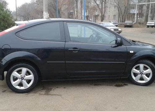 Ford Focus Хэтчбек 3dr II (2005-2011)