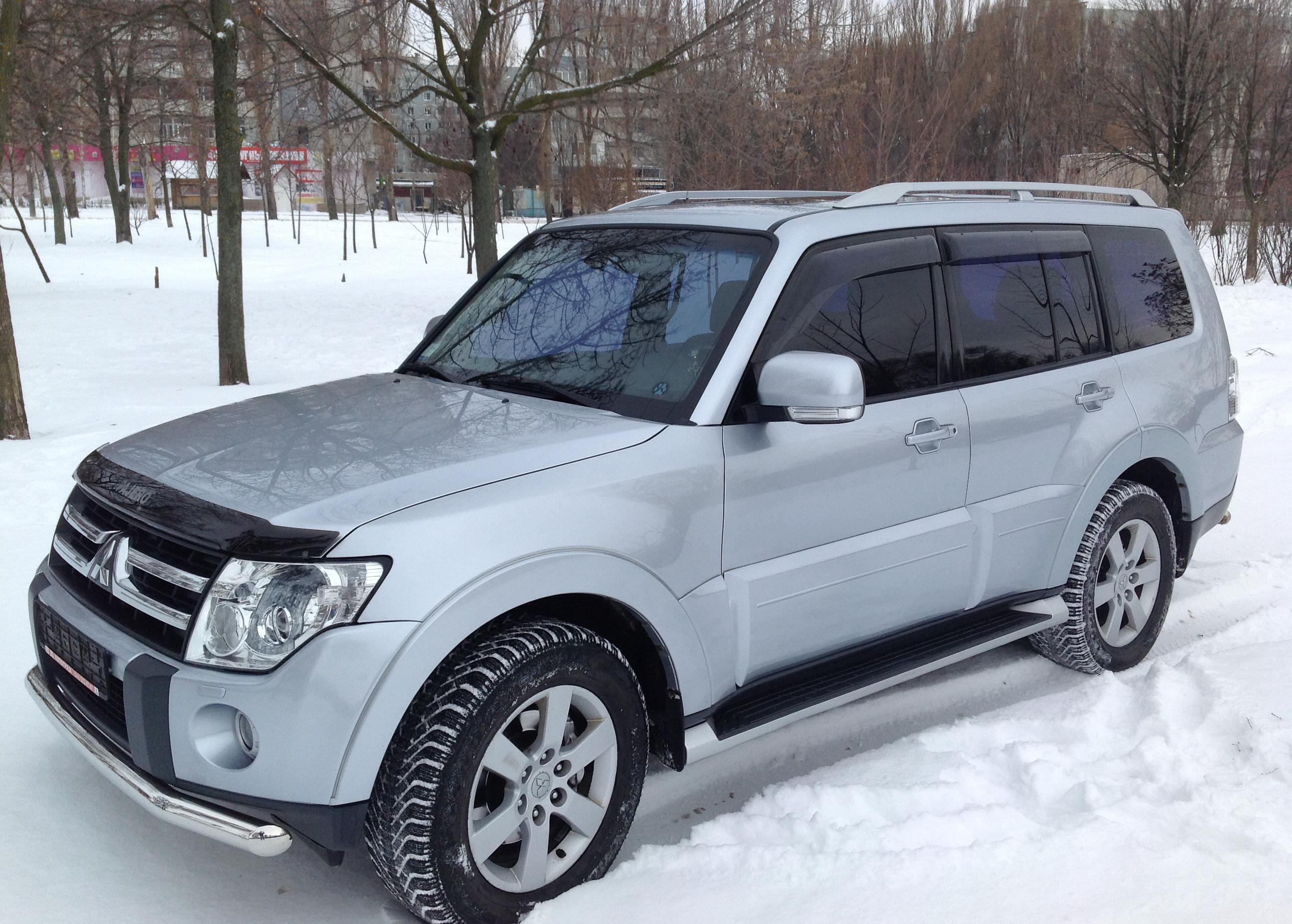 Mitsubishi Pajero Wagon  3.2D AT Navi