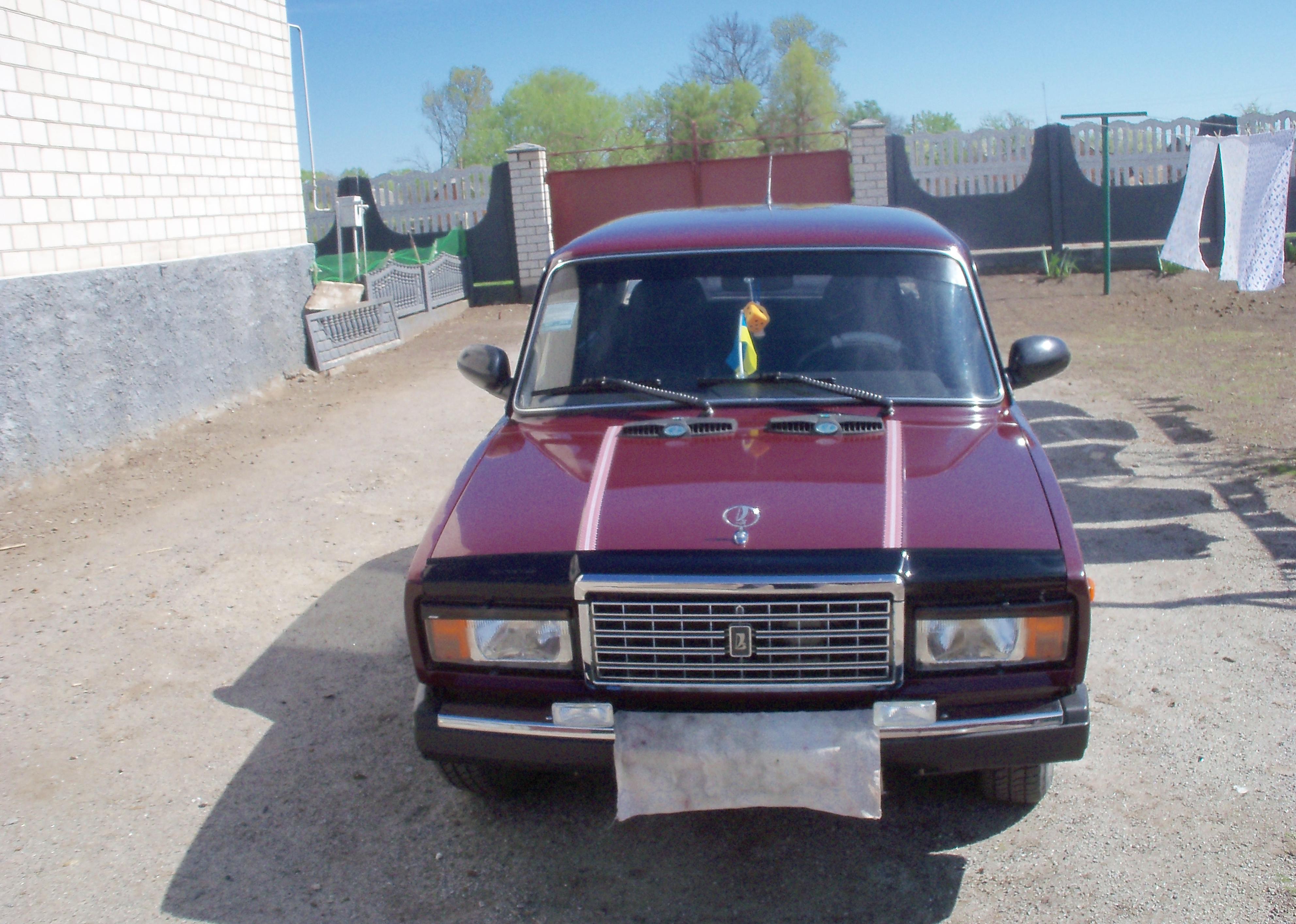 Lada (ВАЗ) Lada 2107 (ВАЗ 2107) 0i 1.5 MT ГБО+