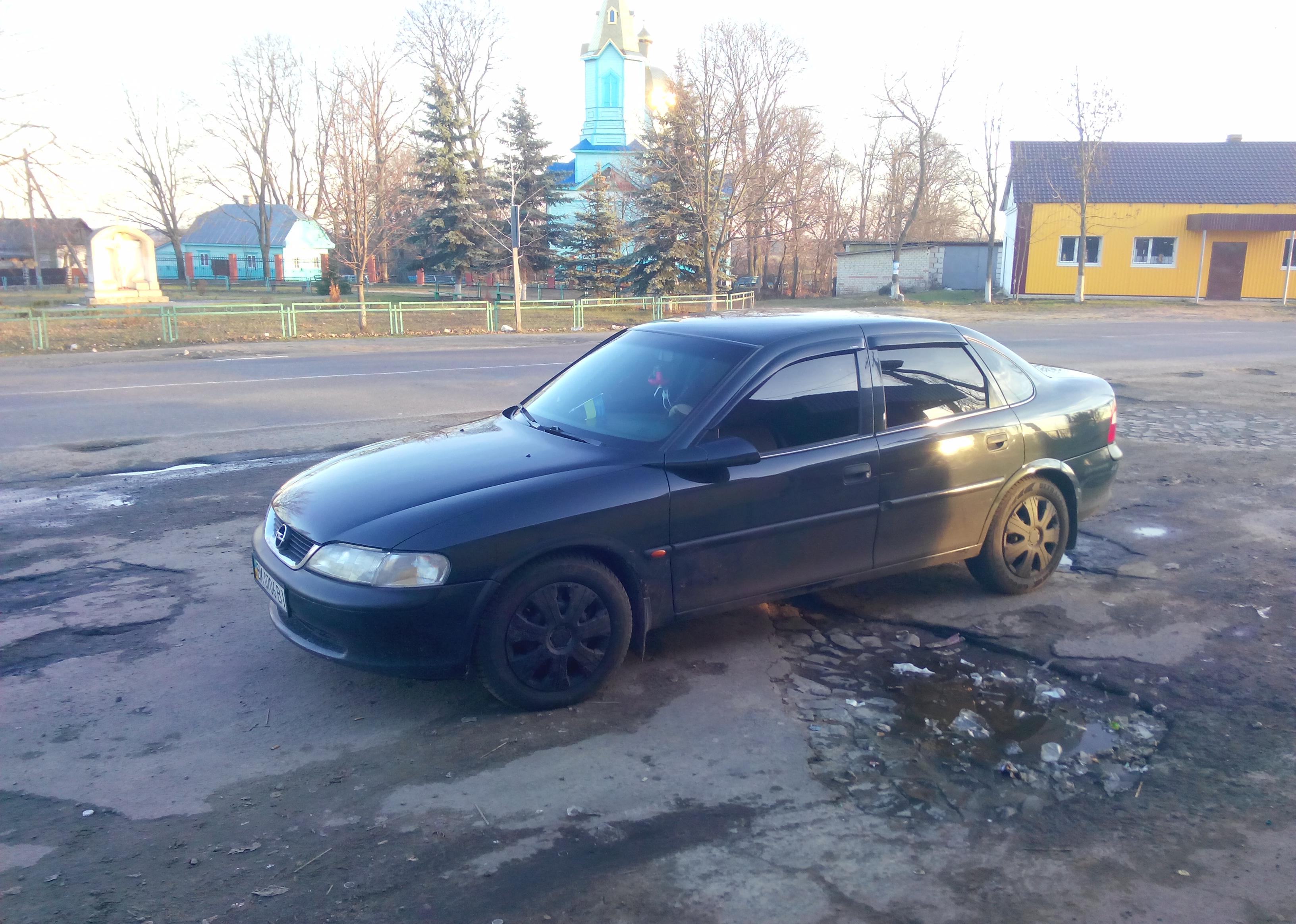 Opel Vectra Седан 1.8 MT Comfort