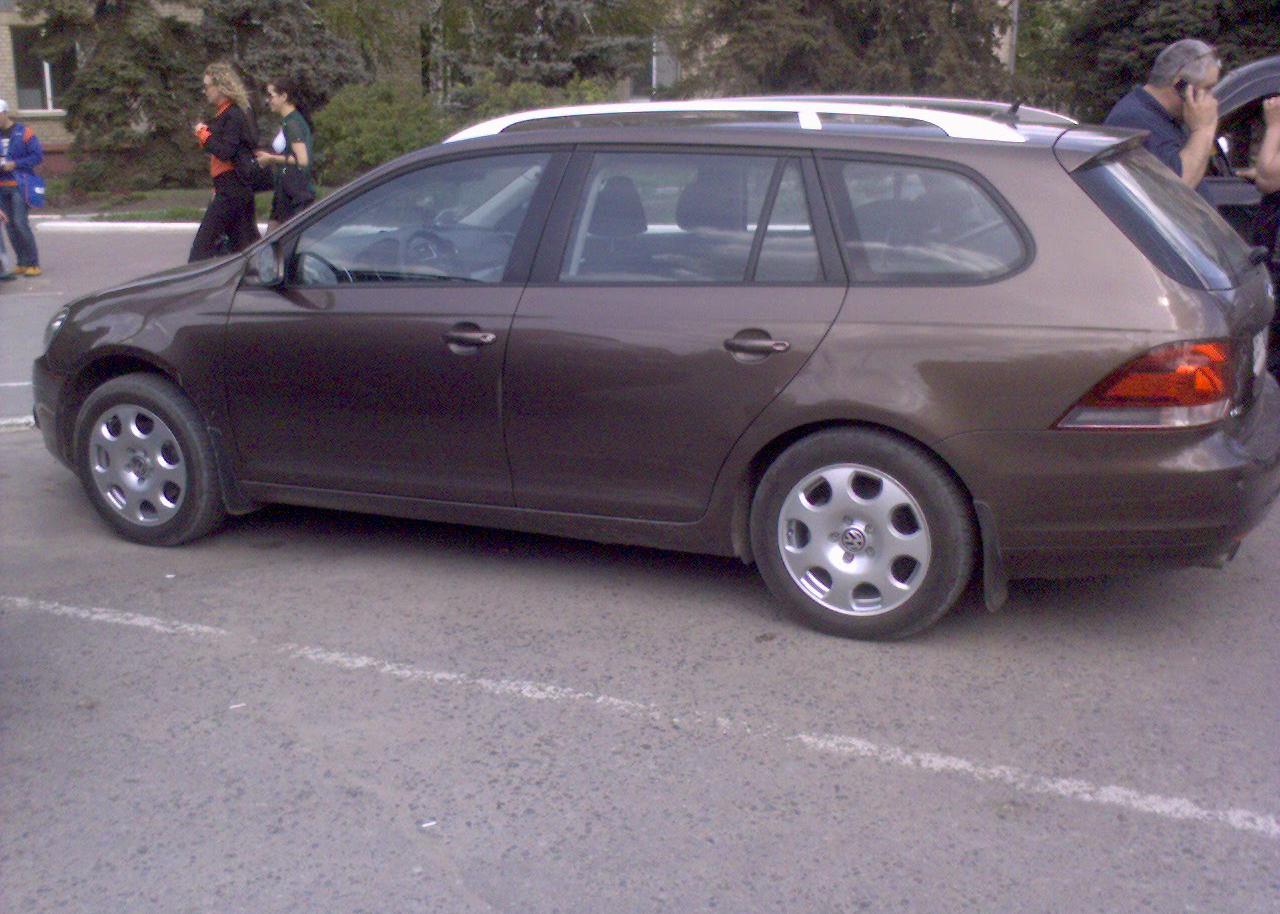 Volkswagen Golf Variant (2009) 1.4 MT Trendline