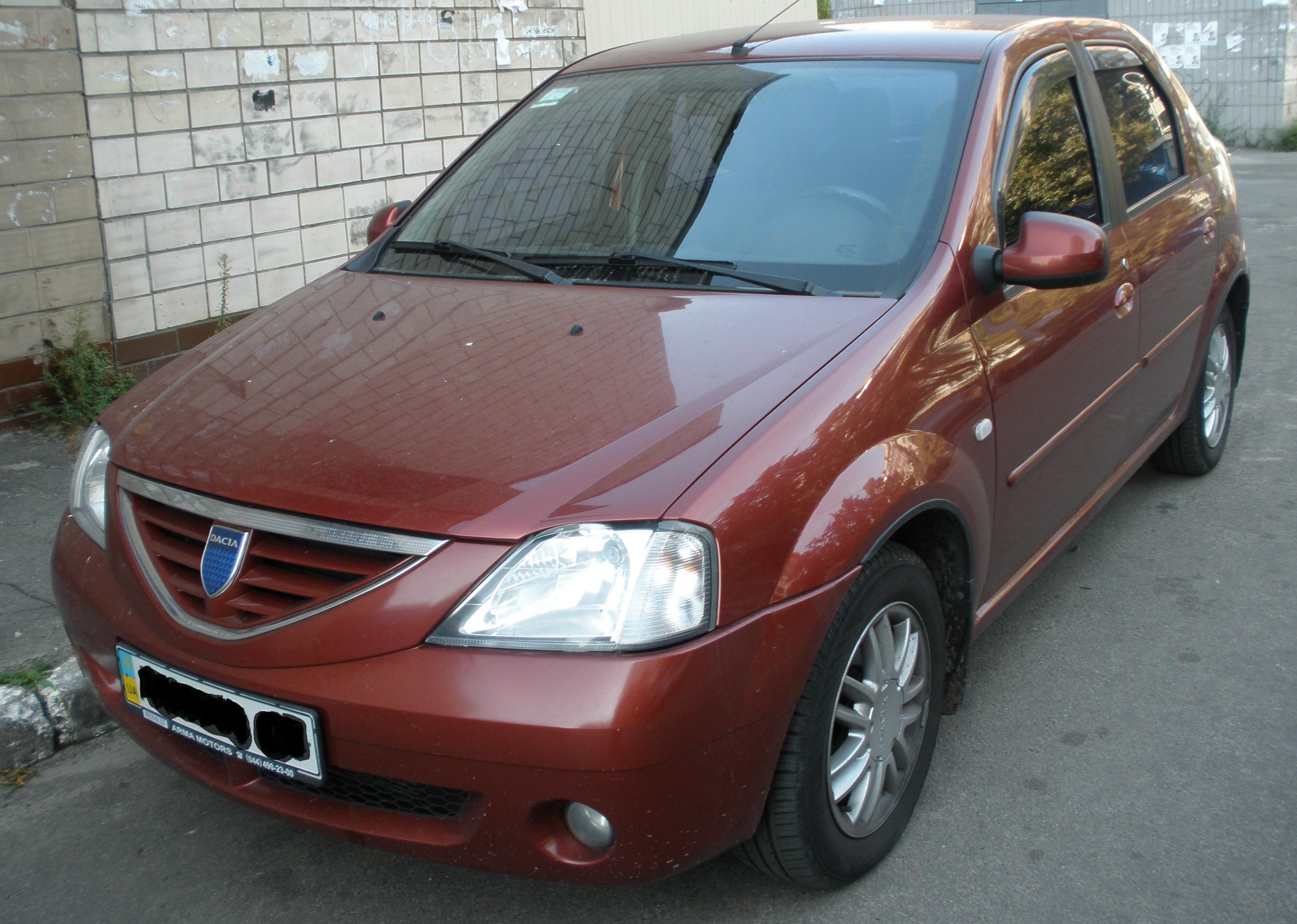 Dacia Logan I (2004-2012) 1.6 MT Prestige