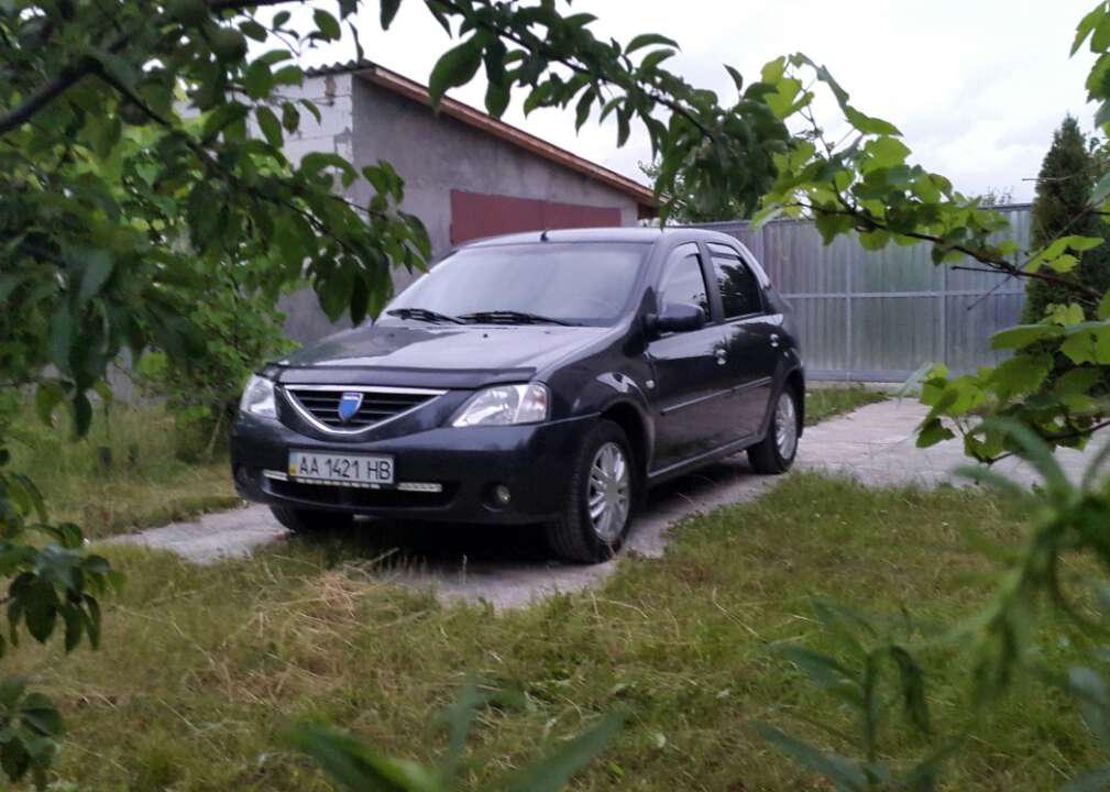Dacia Logan I (2004-2012) 1.6 MT Prestige Dacia Logan I (2004-2012) 1.6 MT Prestige