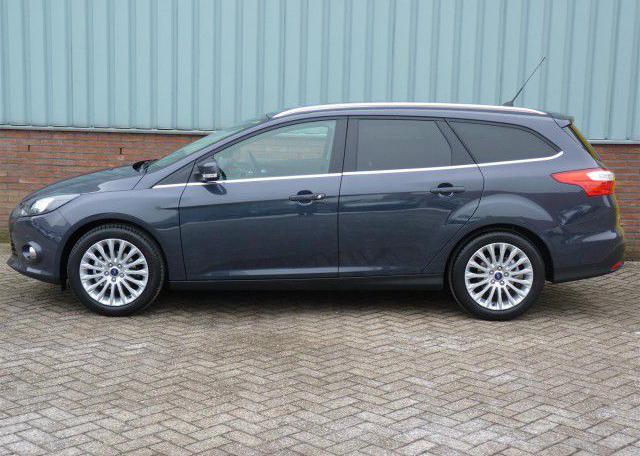 Ford Focus Estate III (2011-2014) Универсал 1.6 MT Trend Plus Ford Focus Estate III (2011-2014) Универсал 1.6 MT Trend Plus