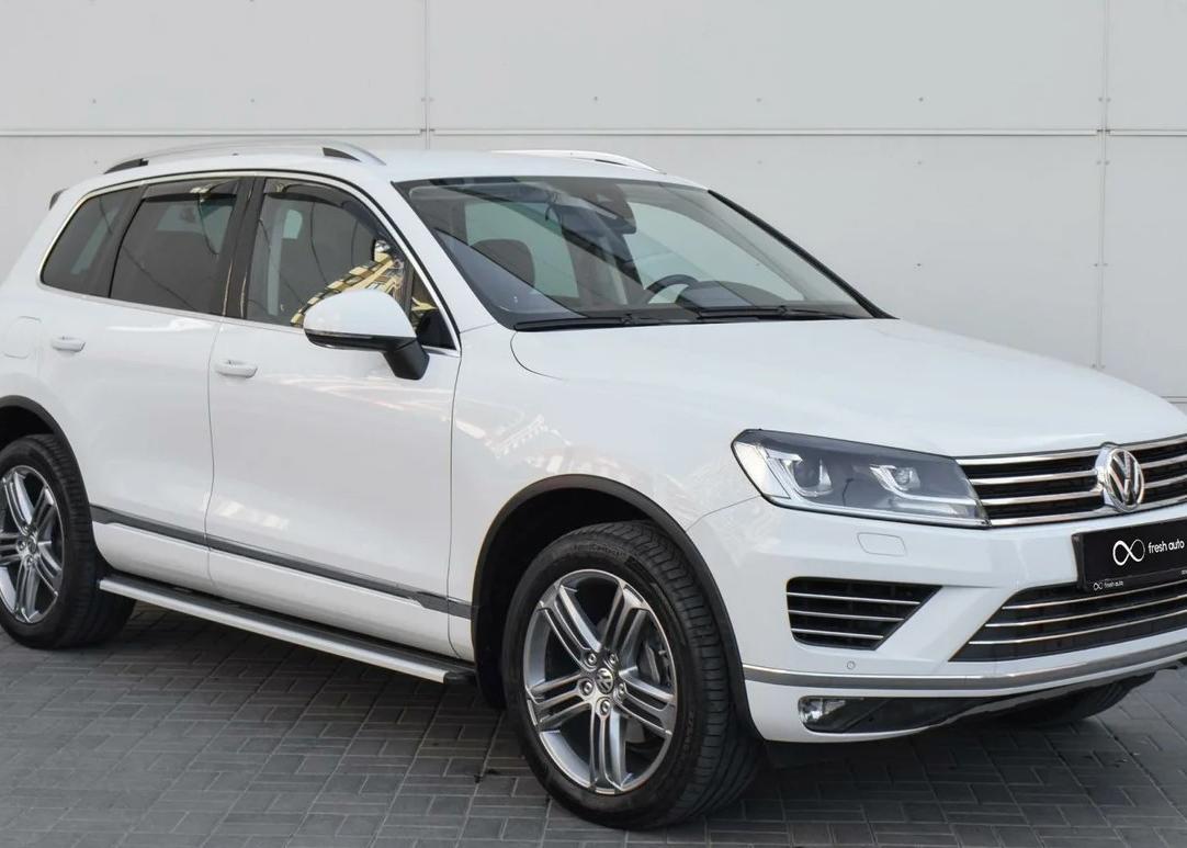 Volkswagen Touareg II (2010-2015) 3.0D AT Volkswagen Touareg II (2010-2015) 3.0D AT