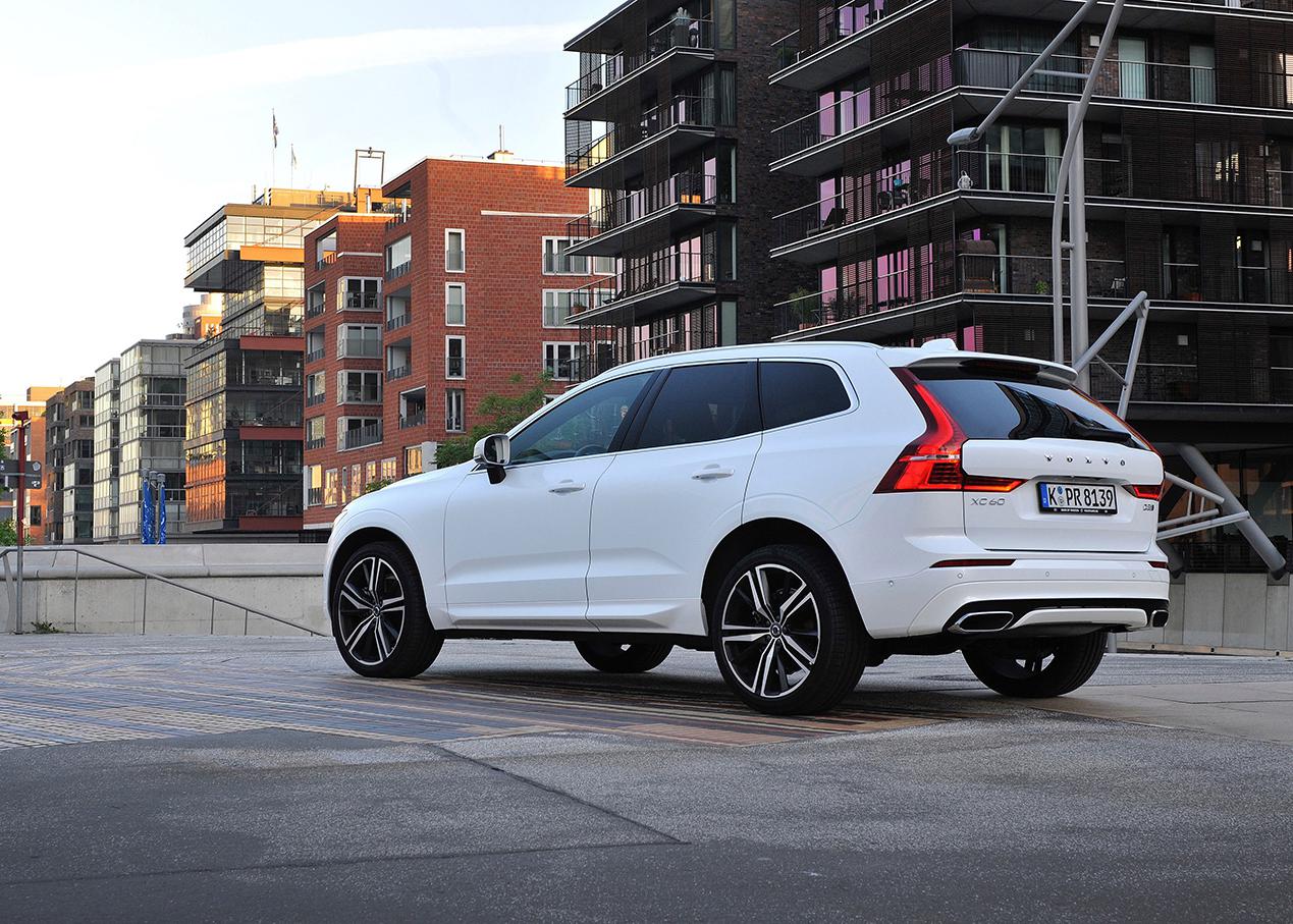 Volvo XC60 (II) T5 Inscription AWD AT