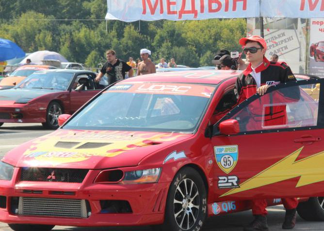 Mitsubishi EVO VII