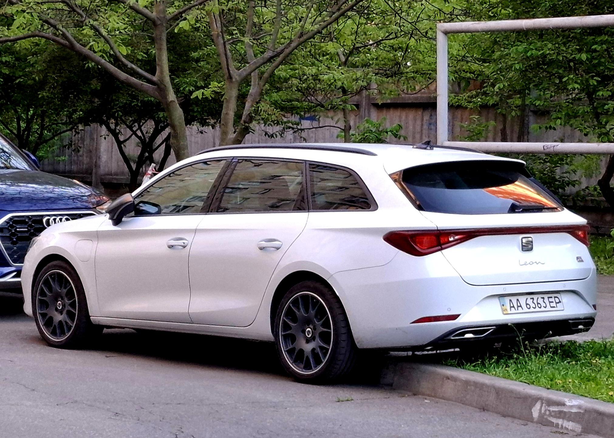 SEAT Leon (4 поколение)