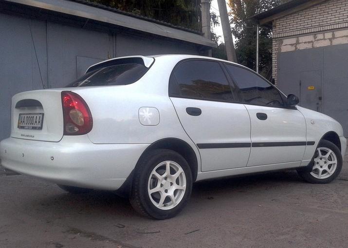 Daewoo Lanos Седан 1.6 MT ++