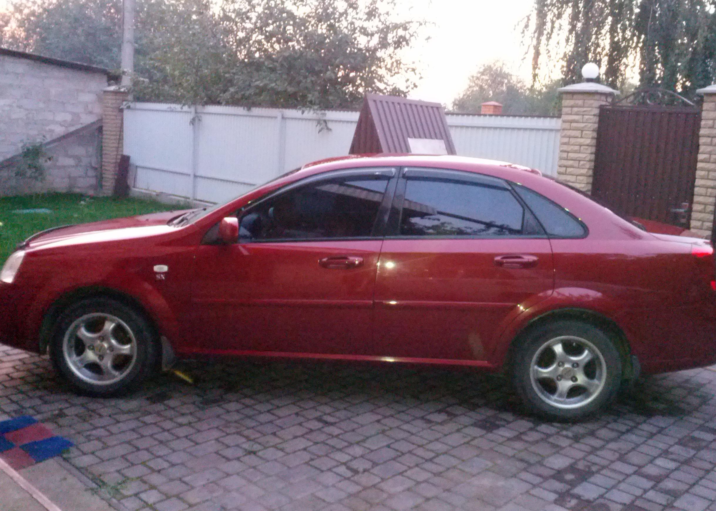 Chevrolet Lacetti Седан 1.8 MT SX