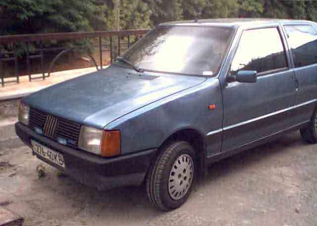 FIAT UNO