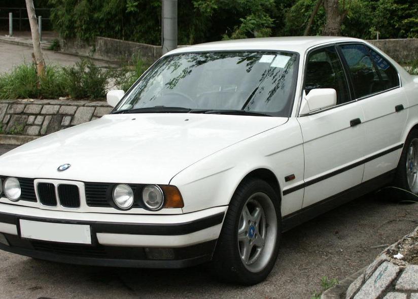 BMW E34 520i